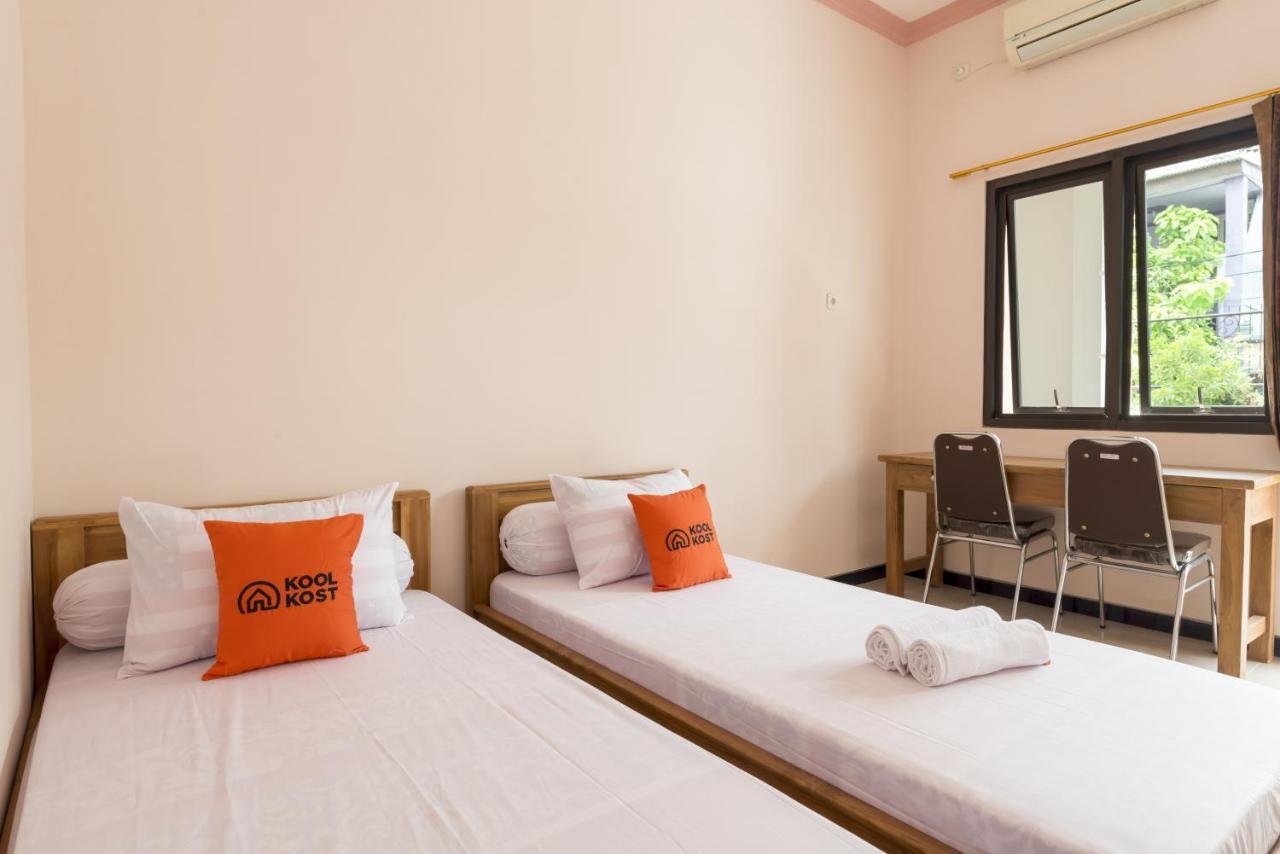 Koolkost Syariah Near Upn Veteran Otel Medokanayu Dış mekan fotoğraf
